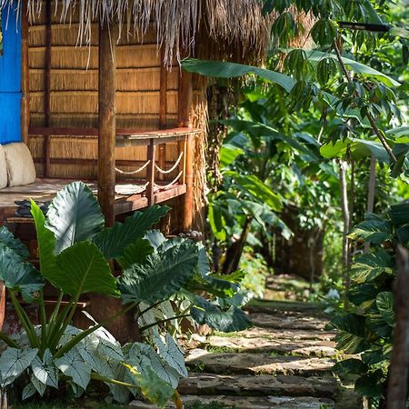 Sten Lodge Labuan Bajo Ngoại thất bức ảnh