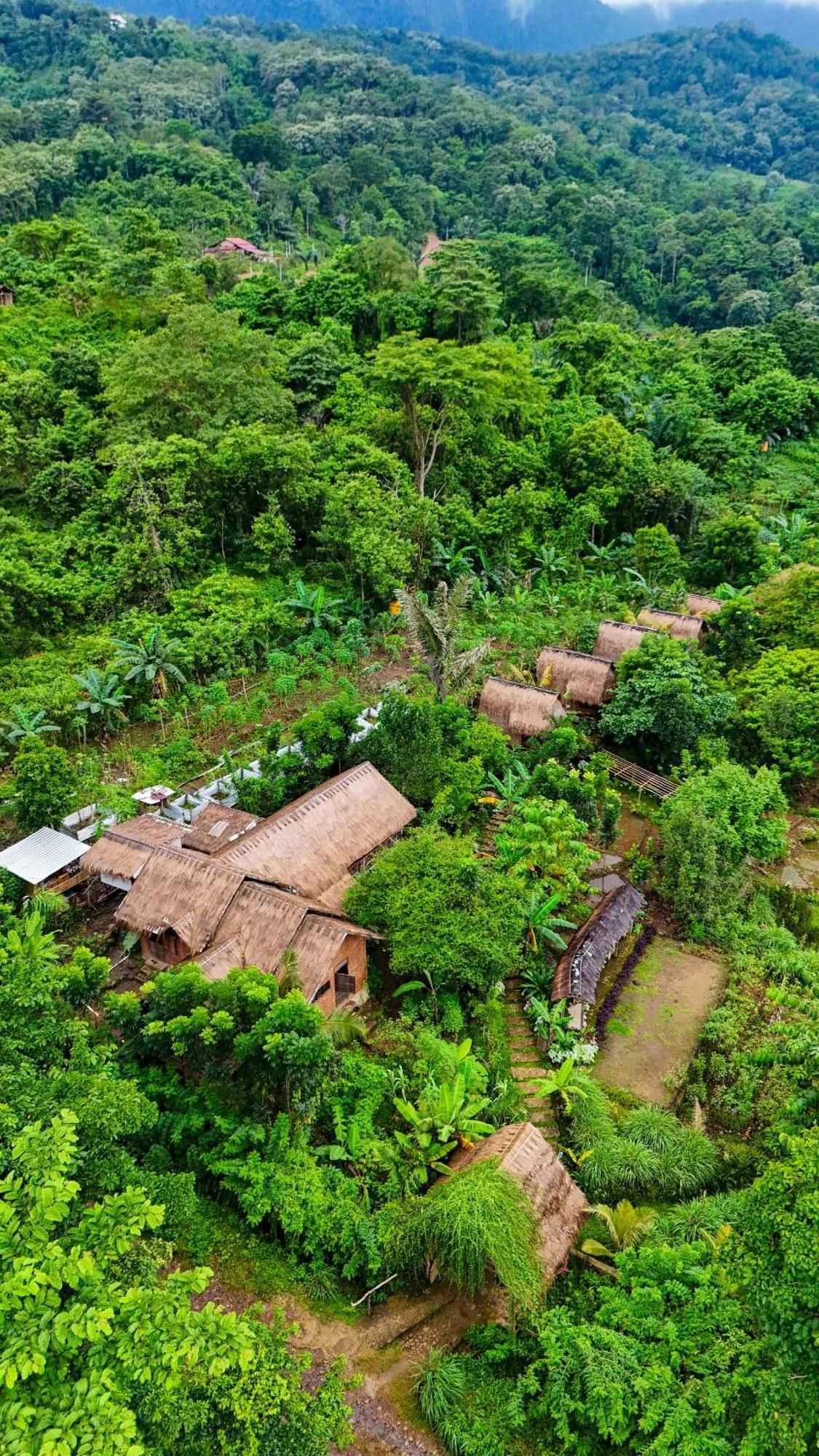Sten Lodge Labuan Bajo Ngoại thất bức ảnh