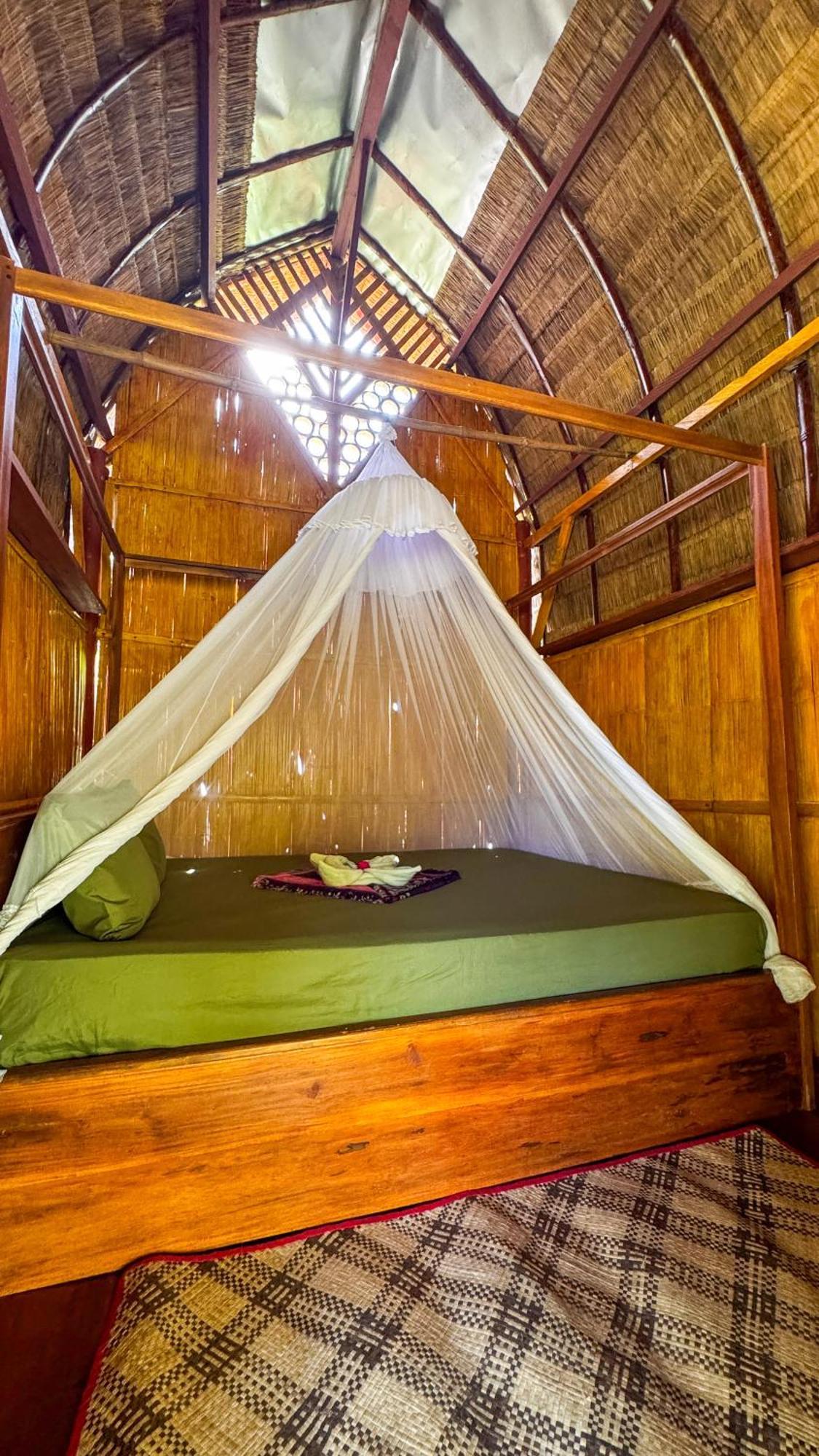 Sten Lodge Labuan Bajo Ngoại thất bức ảnh